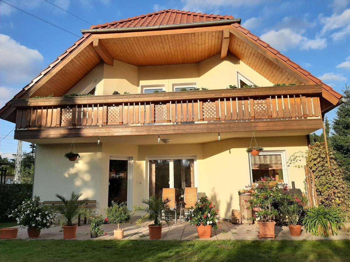 Fewo Hohen Neuendorf Bei Berlin Mit Sauna Und Fuss-Spa Ngoại thất bức ảnh